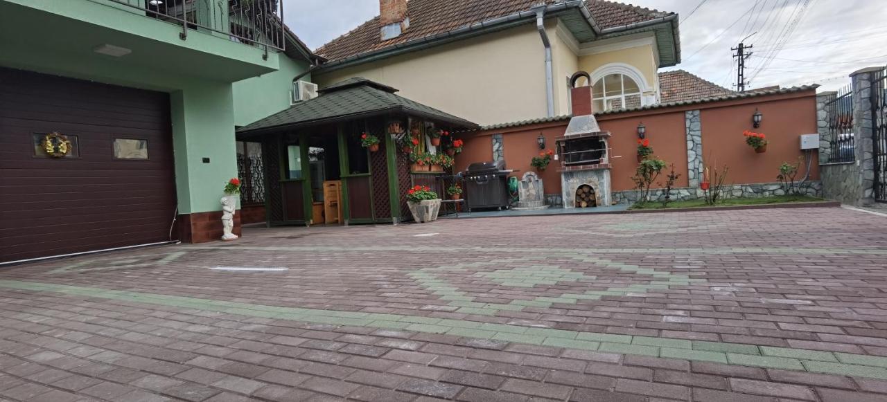 Casa Cizi Ξενοδοχείο Călimăneşti Εξωτερικό φωτογραφία